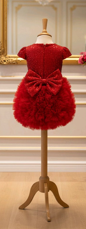 Robe rouge princesse fille à paillettes et jupe bouffante en tulle