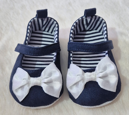 Chaussures bébé fille avec nœud roses ou bleu marine Au palais des rêves