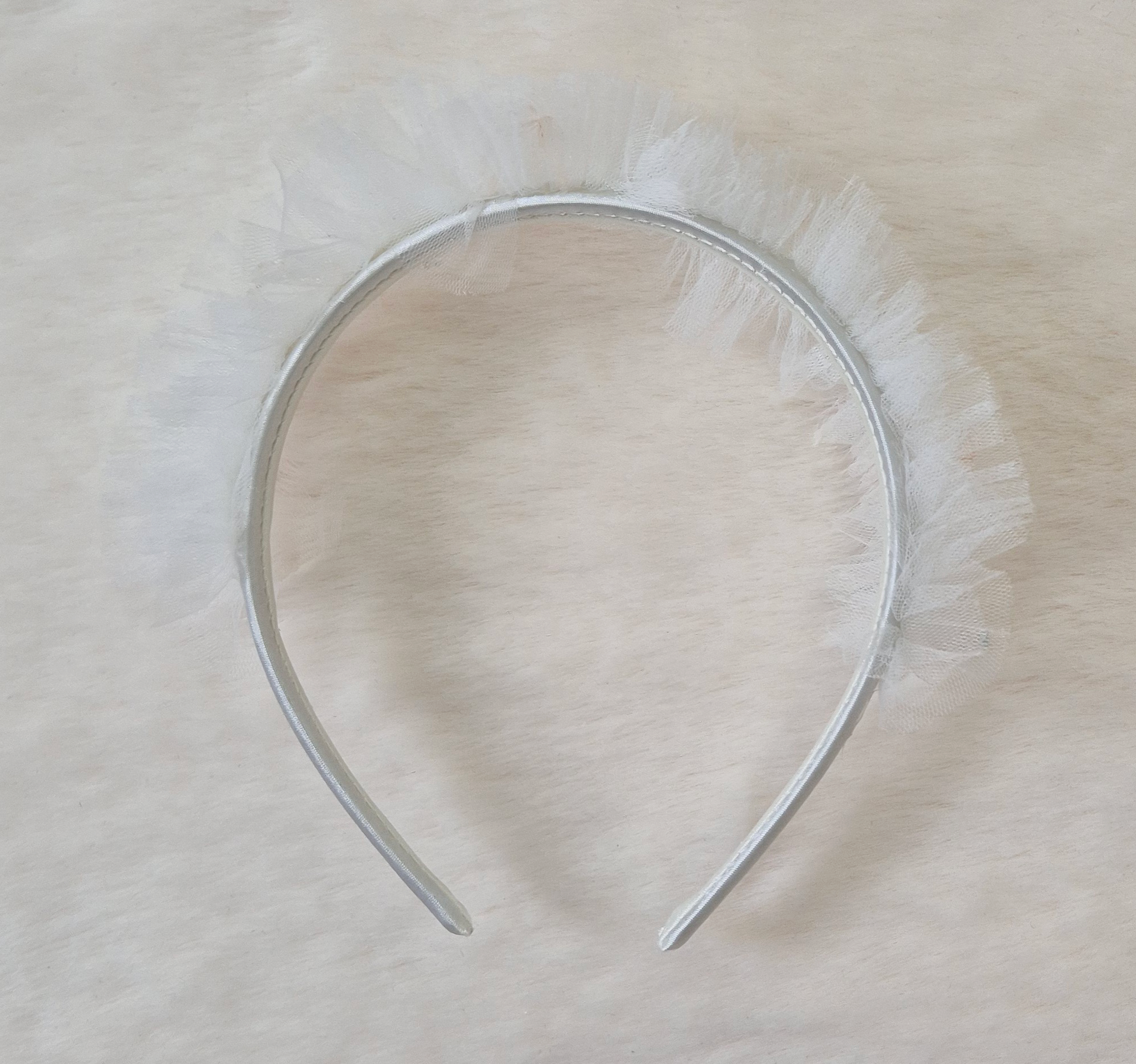 Robe de cérémonie fille avec tulle et grand nœud + serre-tête assorti Au palais des rêves