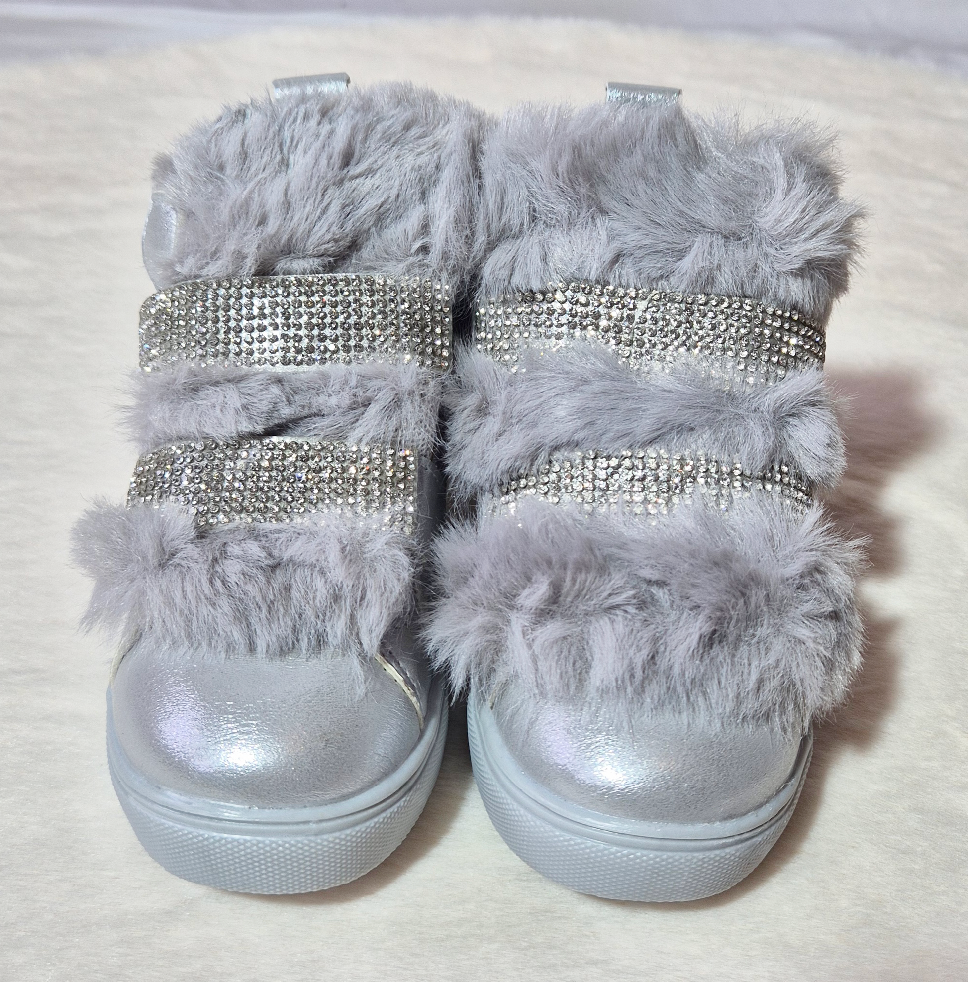 Bottines fille avec fausse fourrure et strass – chaussures d’hiver chic et confortables Au palais des rêves