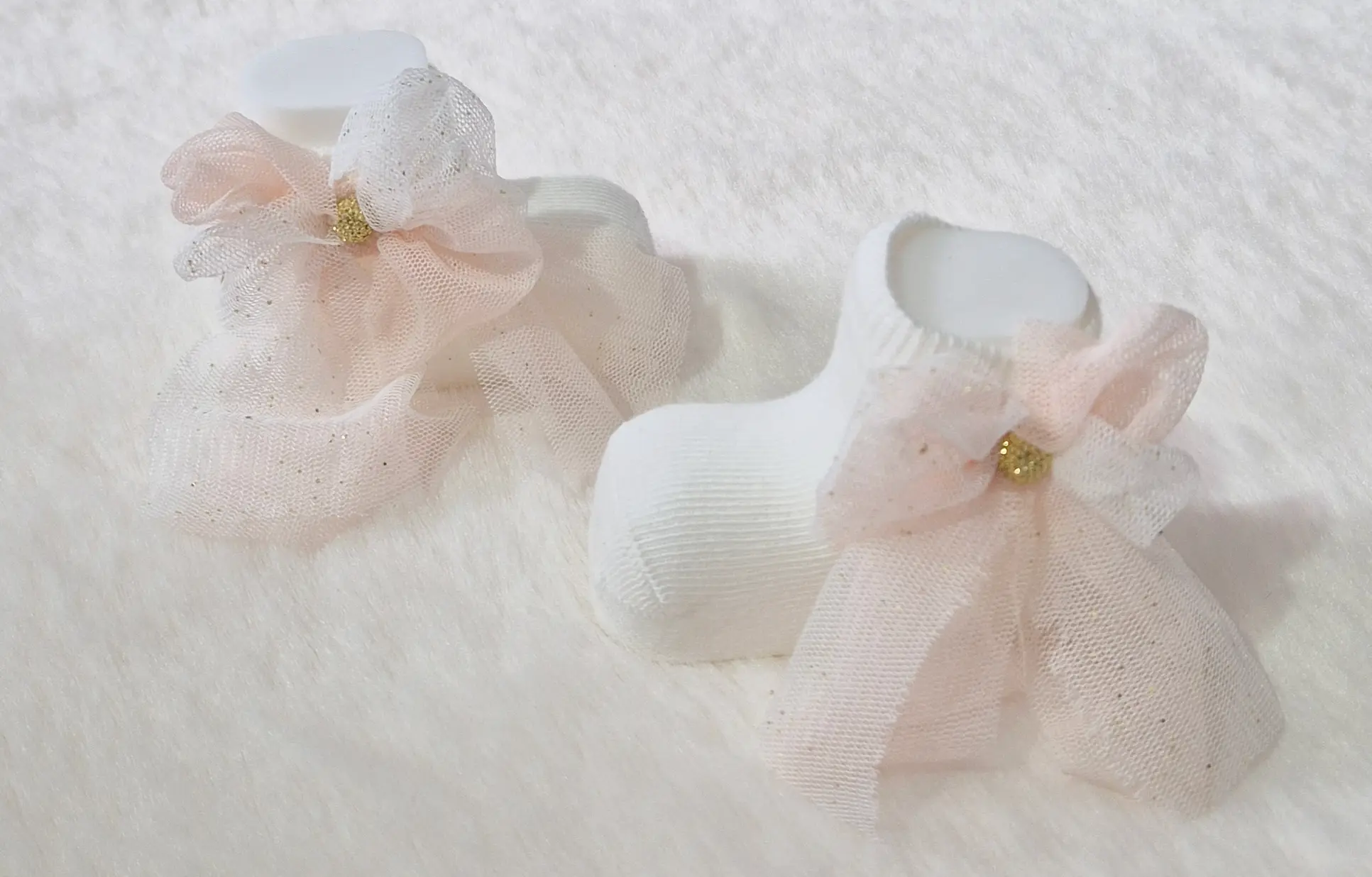 Chaussons bébé fille blancs avec nœud en tulle pailleté Au palais des rêves