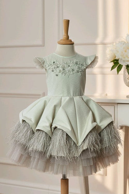 Robe de cérémonie fille avec plumes et tulle